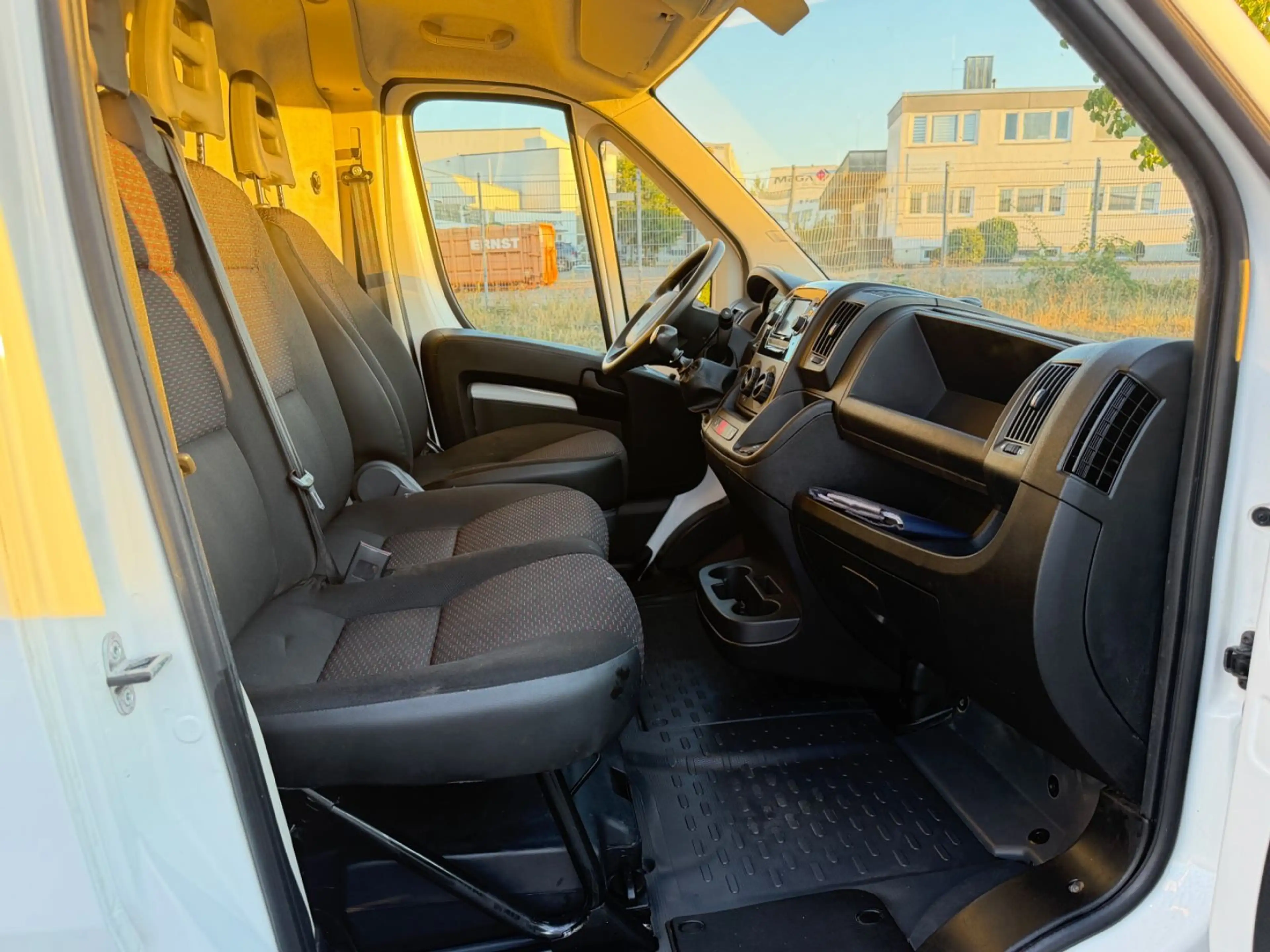 Peugeot Boxer Kasten 435 L4H3 Pro BlueHDi 165 TÜV/Neu — photo 13