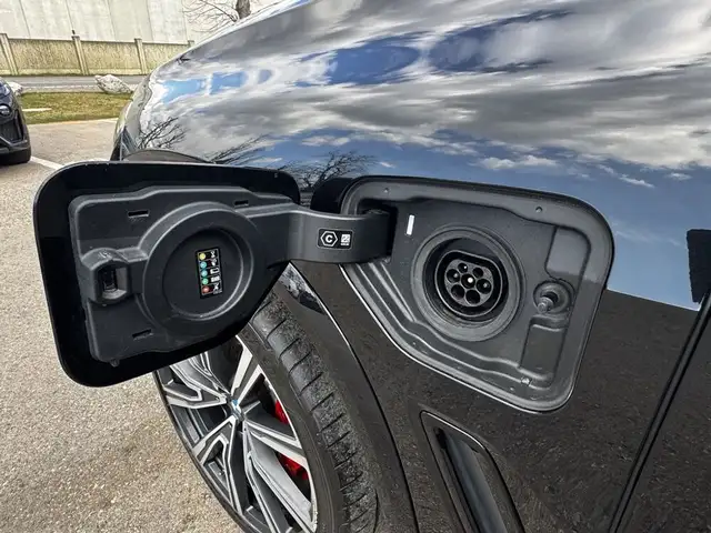 BMW X5 xDrive 45e M Sport Pano, Hub, Harman, KeylessGO Ansicht 20