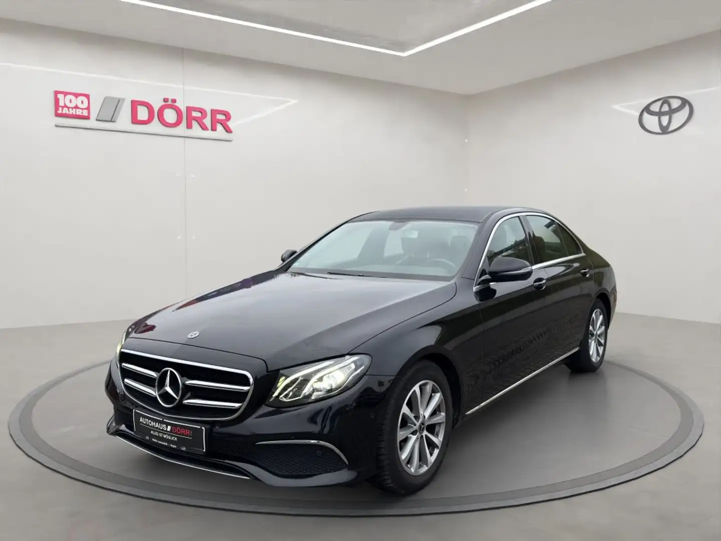 Mercedes-Benz E 220 d 9G-TRONIC Avantgarde Schwarz - 1
