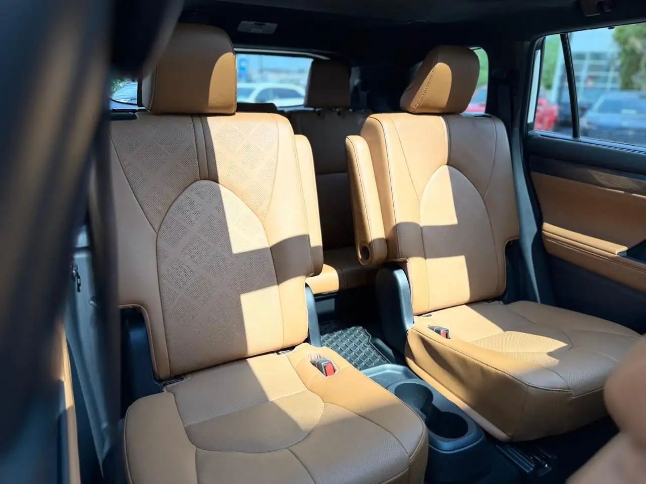 Toyota Highlander photo Toyota Highlander