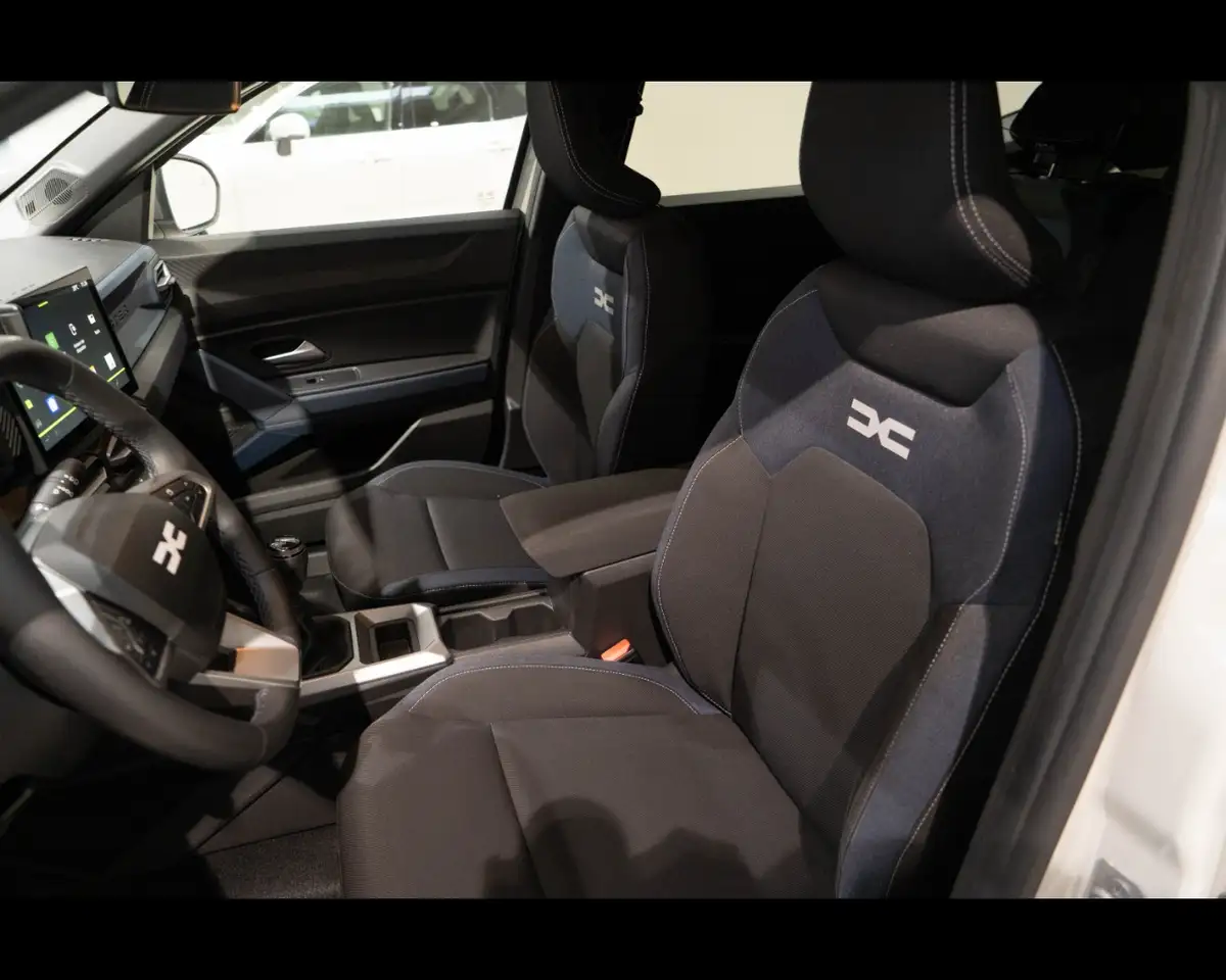 Dacia Duster Eco-G 100 CV Journey 12