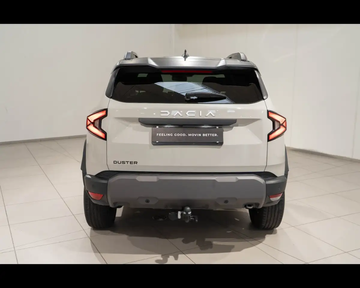 Dacia Duster Eco-G 100 CV Journey 4