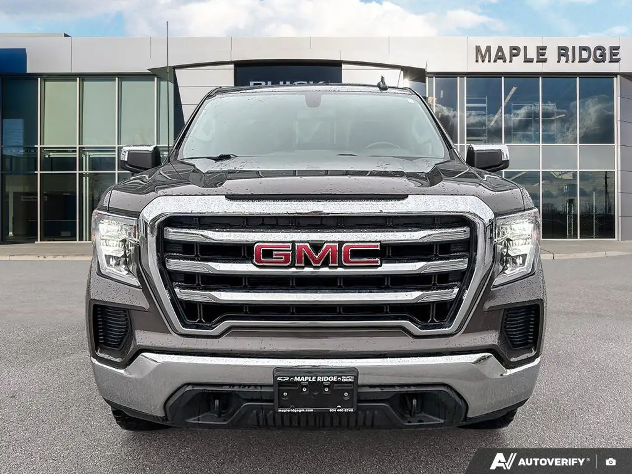 GMC Sierra 1500 снимка GMC Sierra 1500