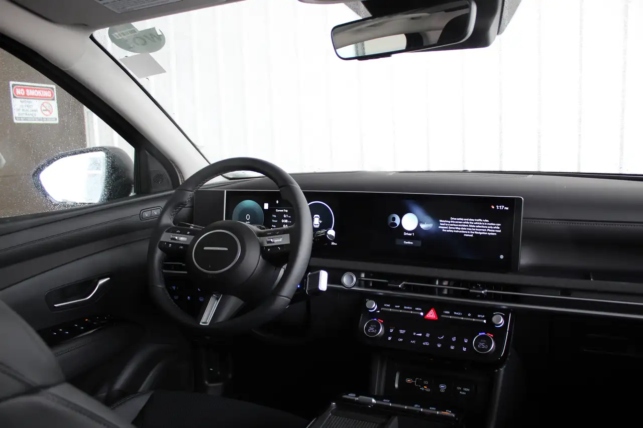 Hyundai TUCSON снимка Hyundai TUCSON