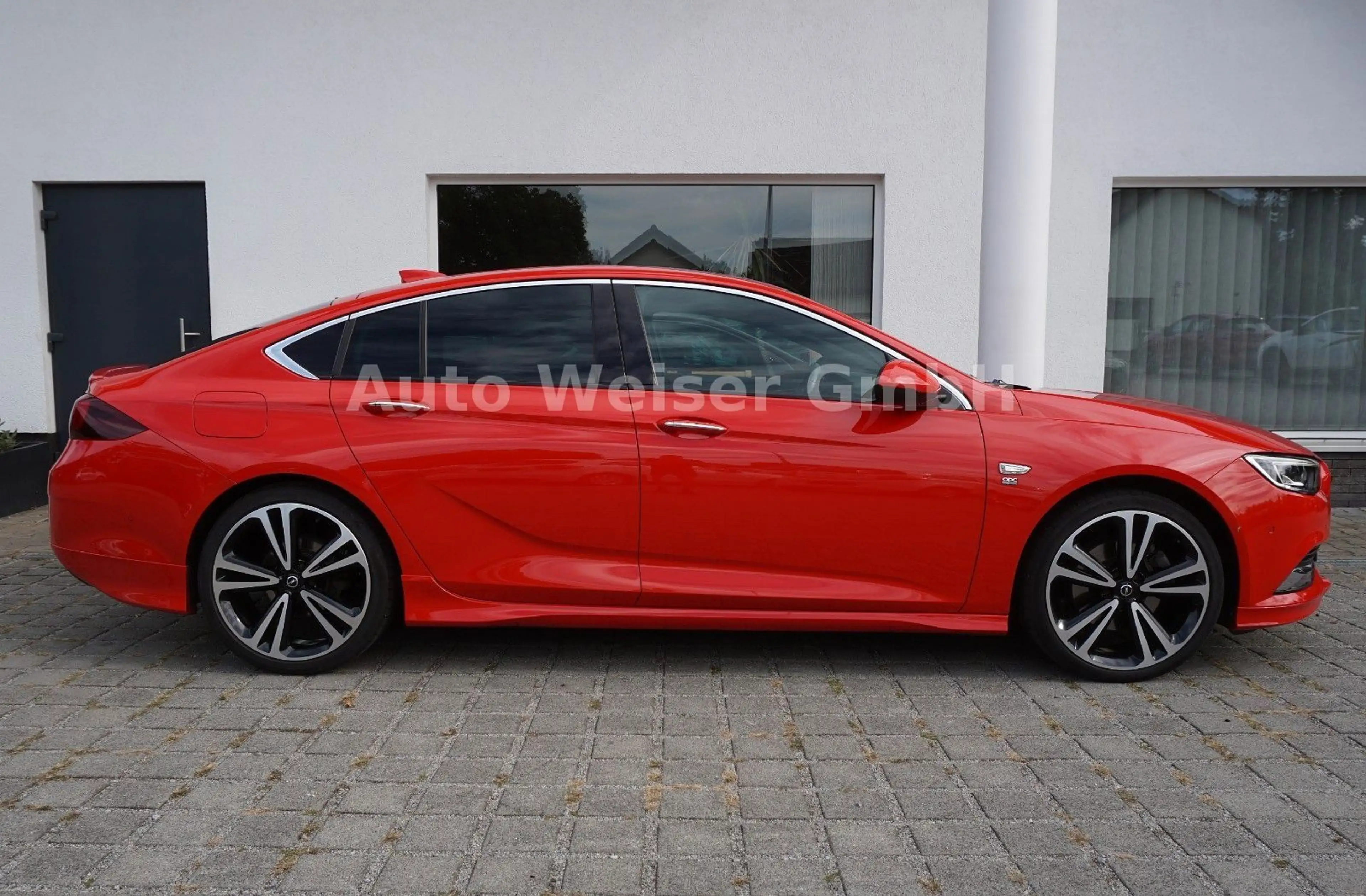 Opel Insignia B Grand Sport Business Innovation — photo 4