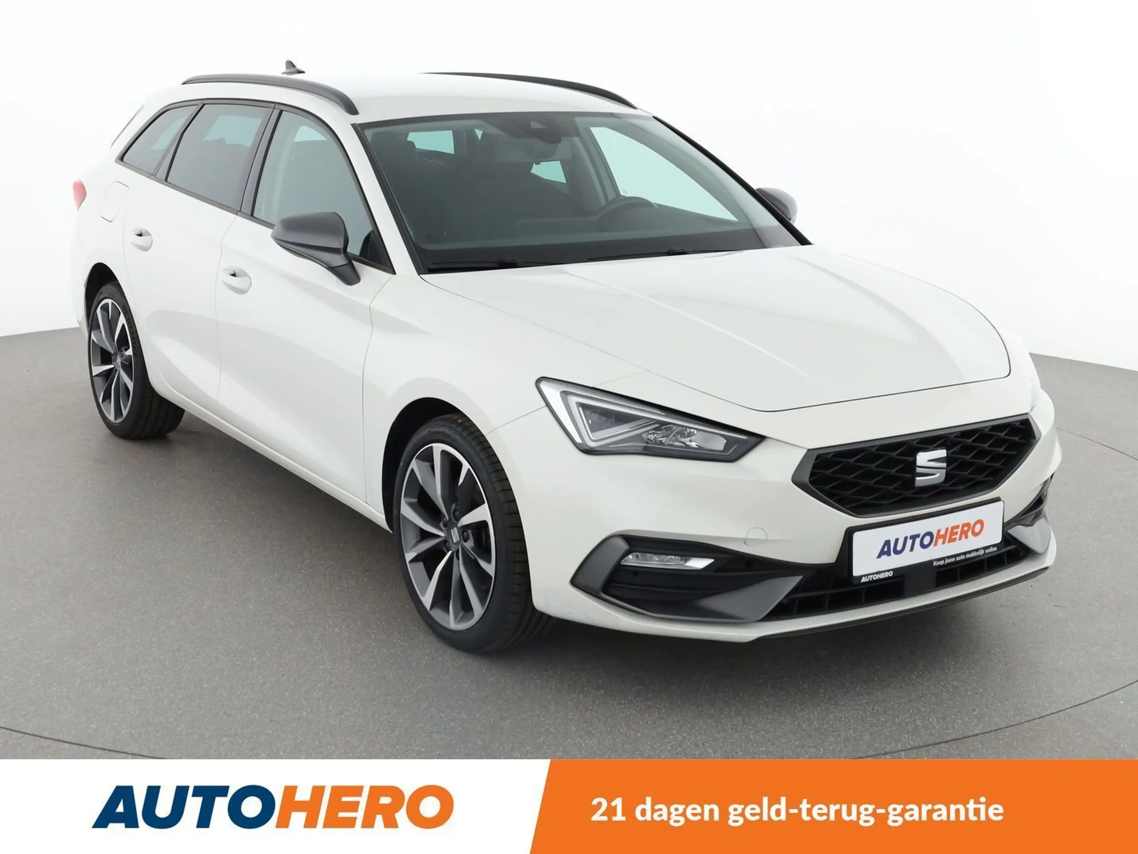 SEAT Leon e-Hybrid 1.4 TSI e-HYBRID FR — photo 8