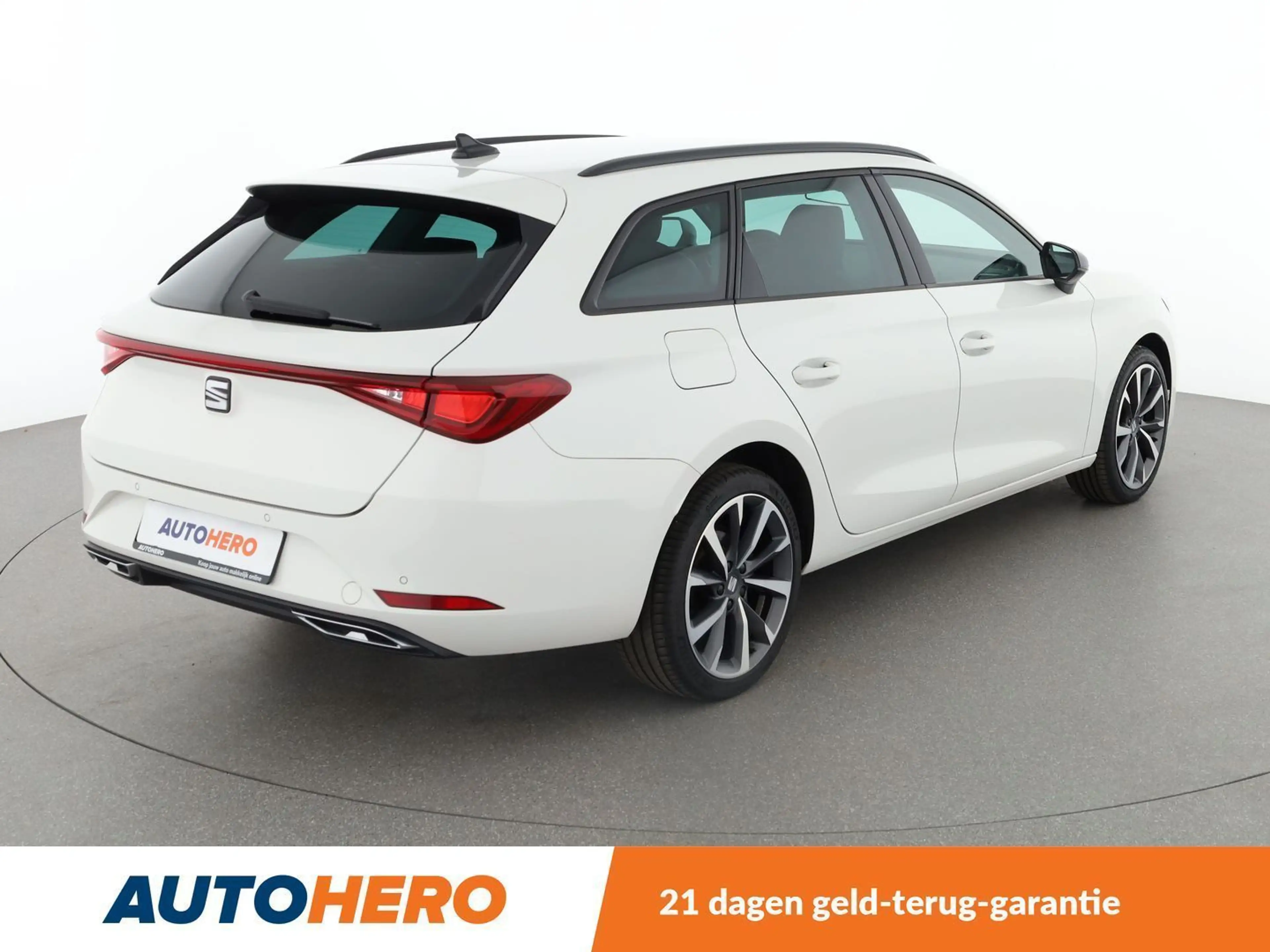 SEAT Leon e-Hybrid 1.4 TSI e-HYBRID FR — photo 6