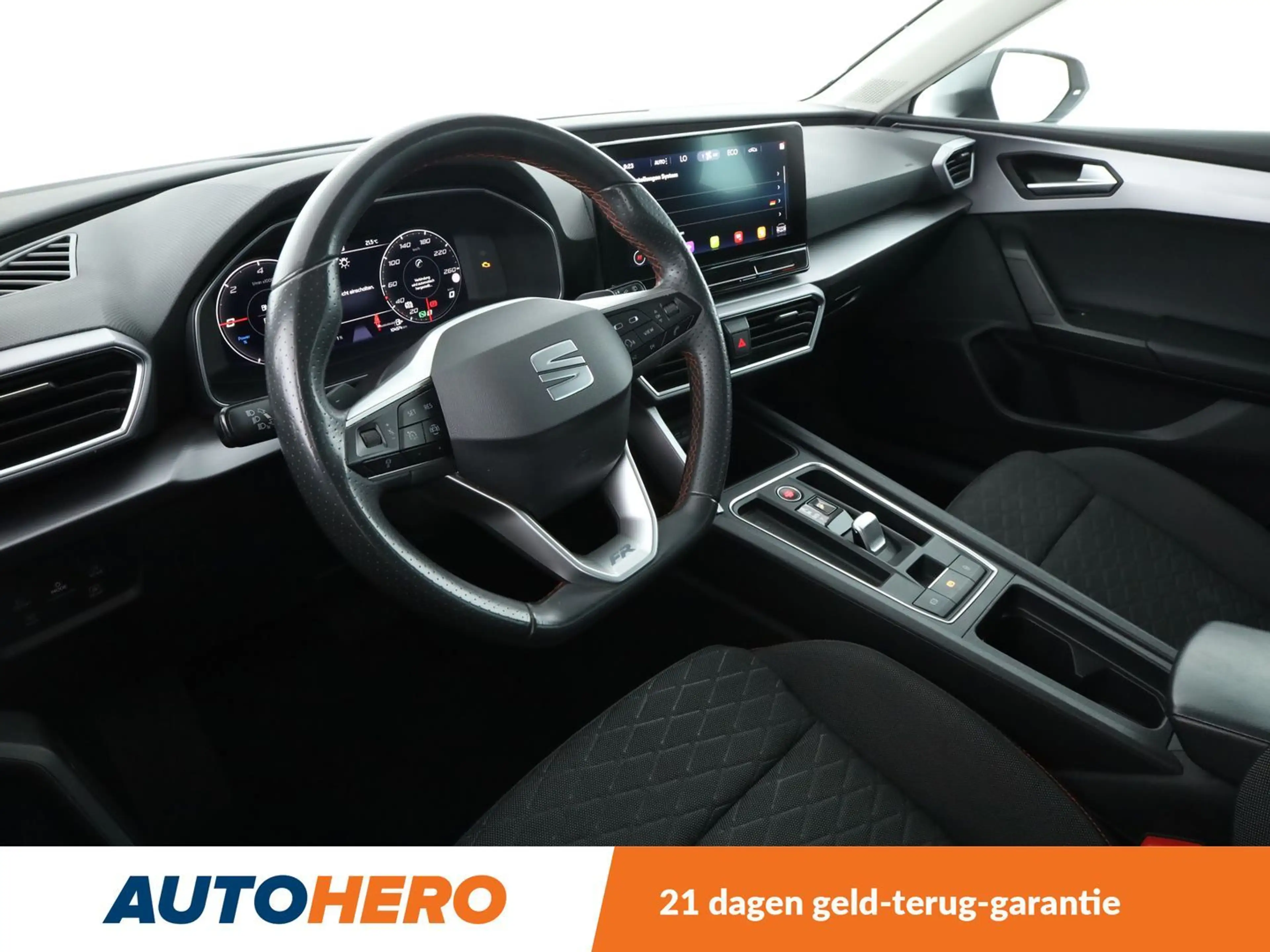 SEAT Leon e-Hybrid 1.4 TSI e-HYBRID FR — photo 11