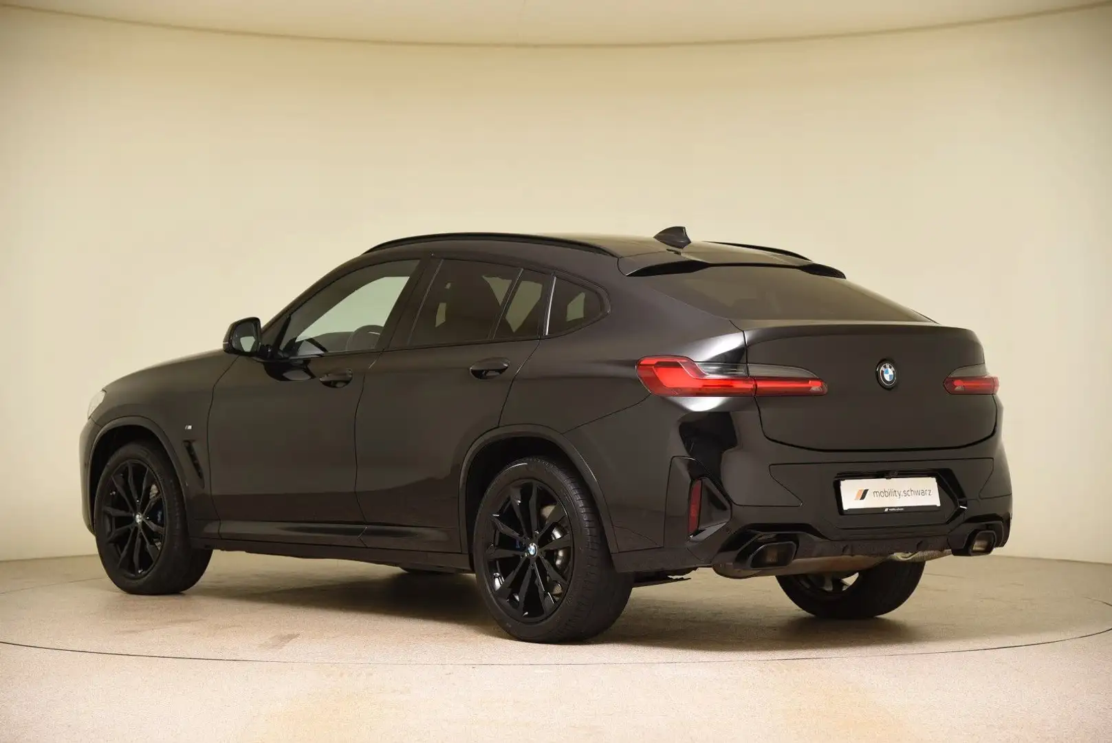 BMW X4 xDrive30d M Sport StandHzg H&K LED WLAN Alarm Schwarz - 2