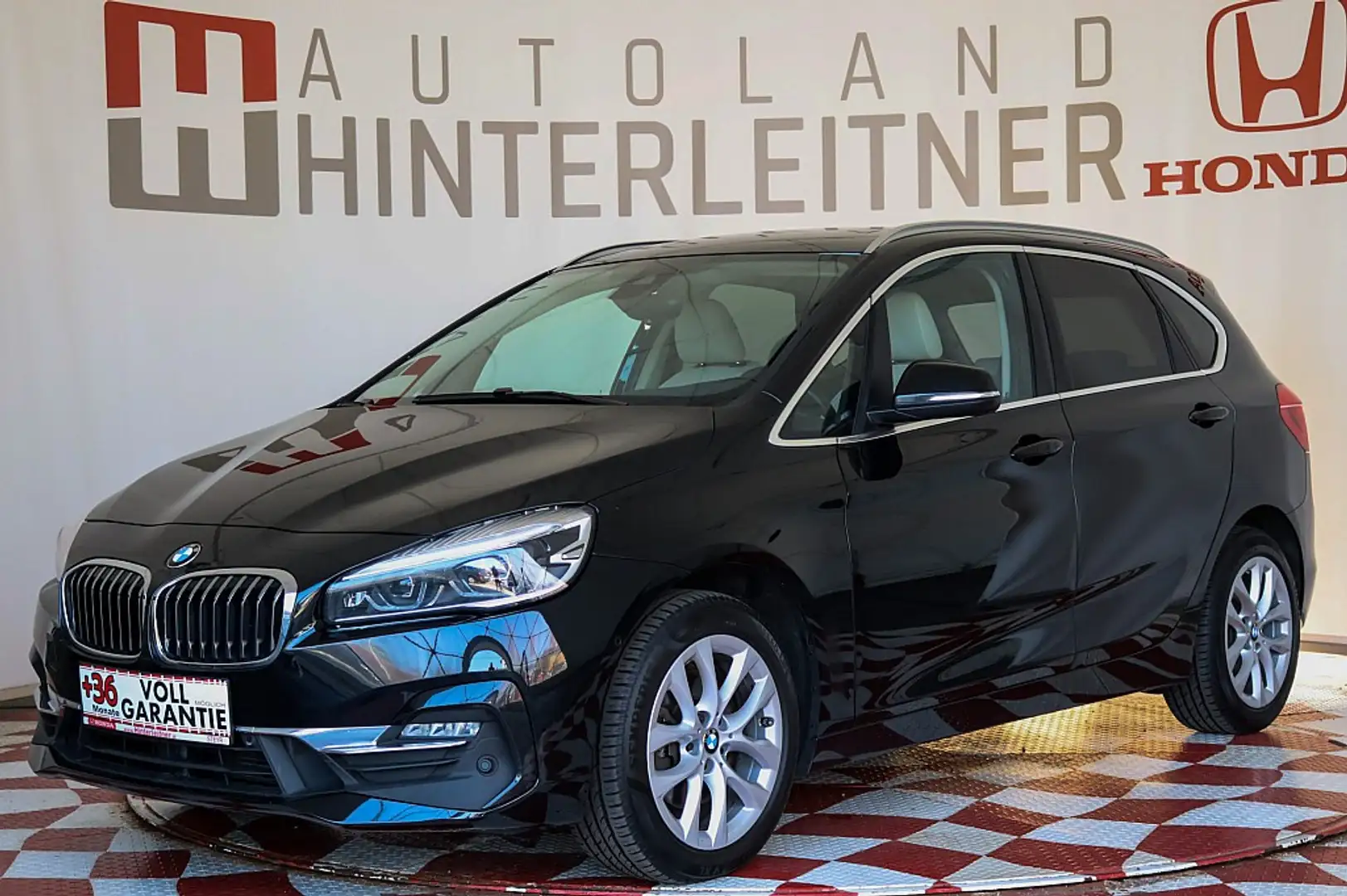 BMW 218 d Active Tourer LUXURY VOLLAUSSTATTUNG Schwarz - 1
