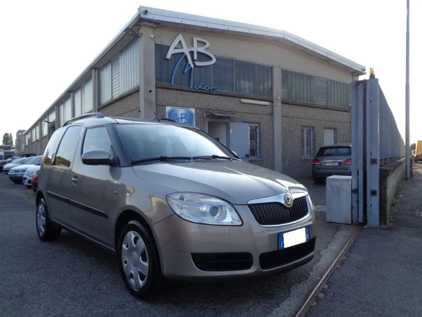 Skoda Roomster 1.4 16V *UNIPRO* *OK NEOPATENTATI* *FINANZIABILE* Grigio - 1