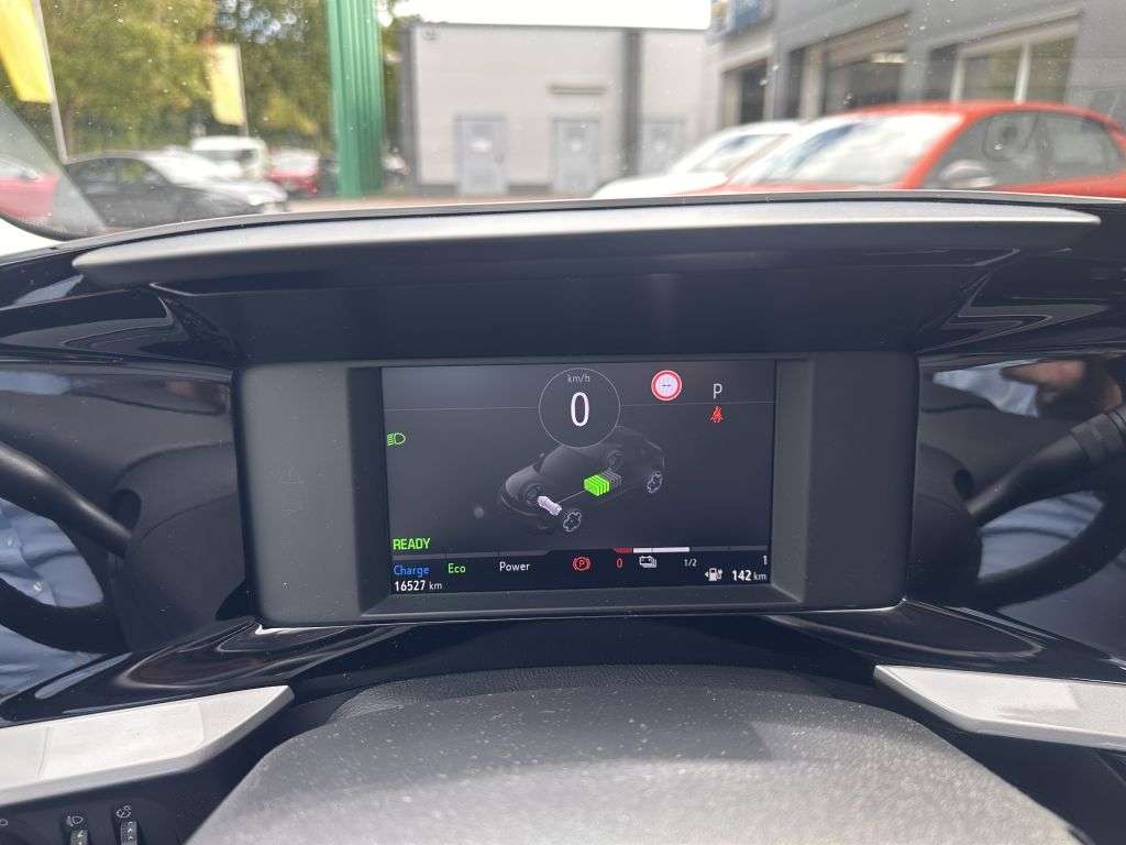 Opel Mokka E