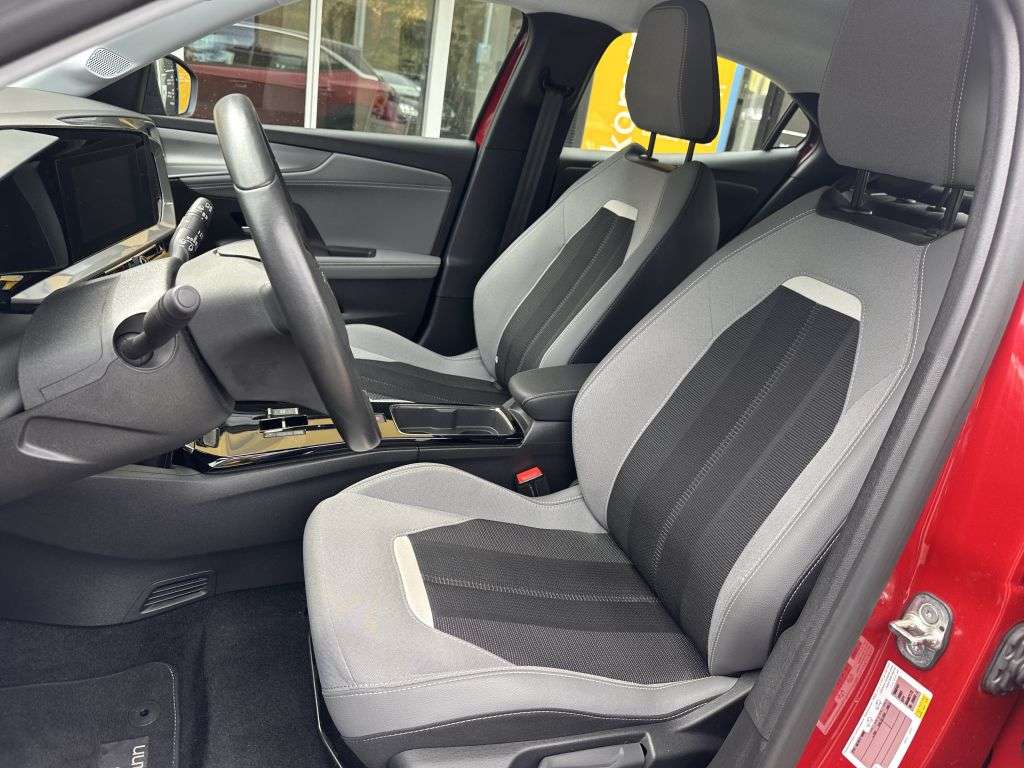 Opel Mokka E