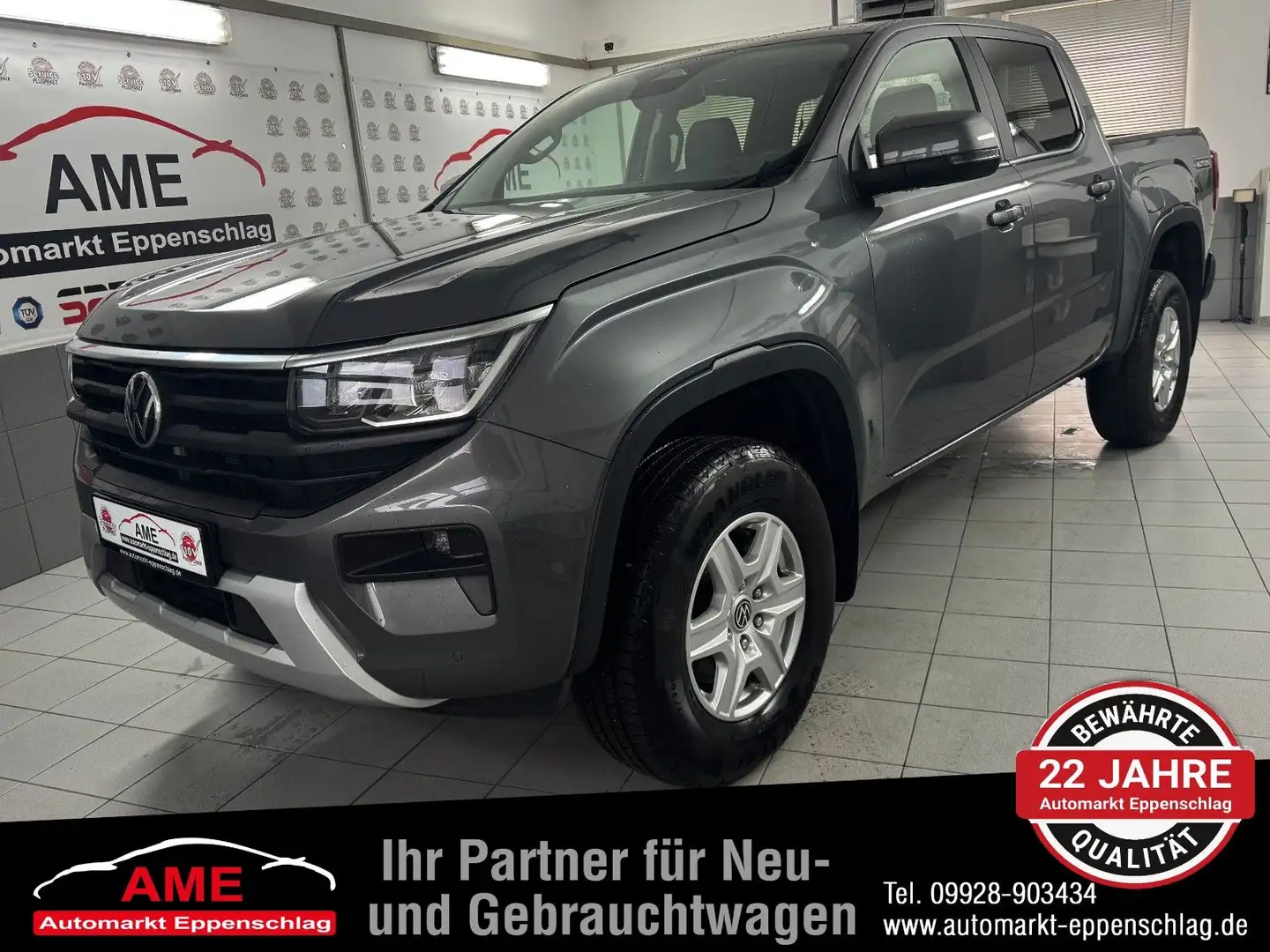 Volkswagen Amarok 2.0 TDI 4Motion Life Doppelkabine LED Grau - 1