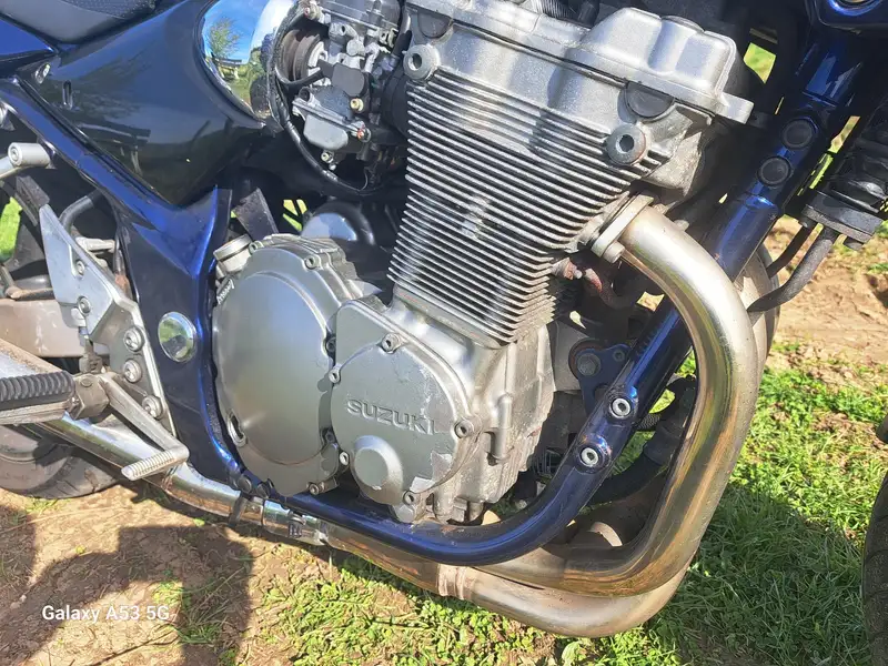 Suzuki GSF 600 Bandit - foto 8