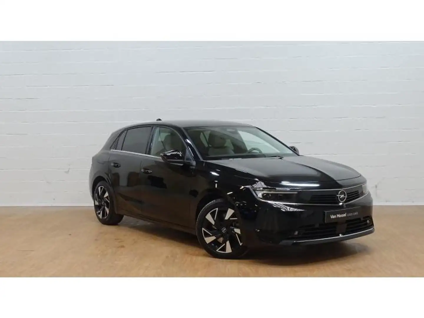 Opel Astra 1.6T Elegance Hybrid Noir - 2