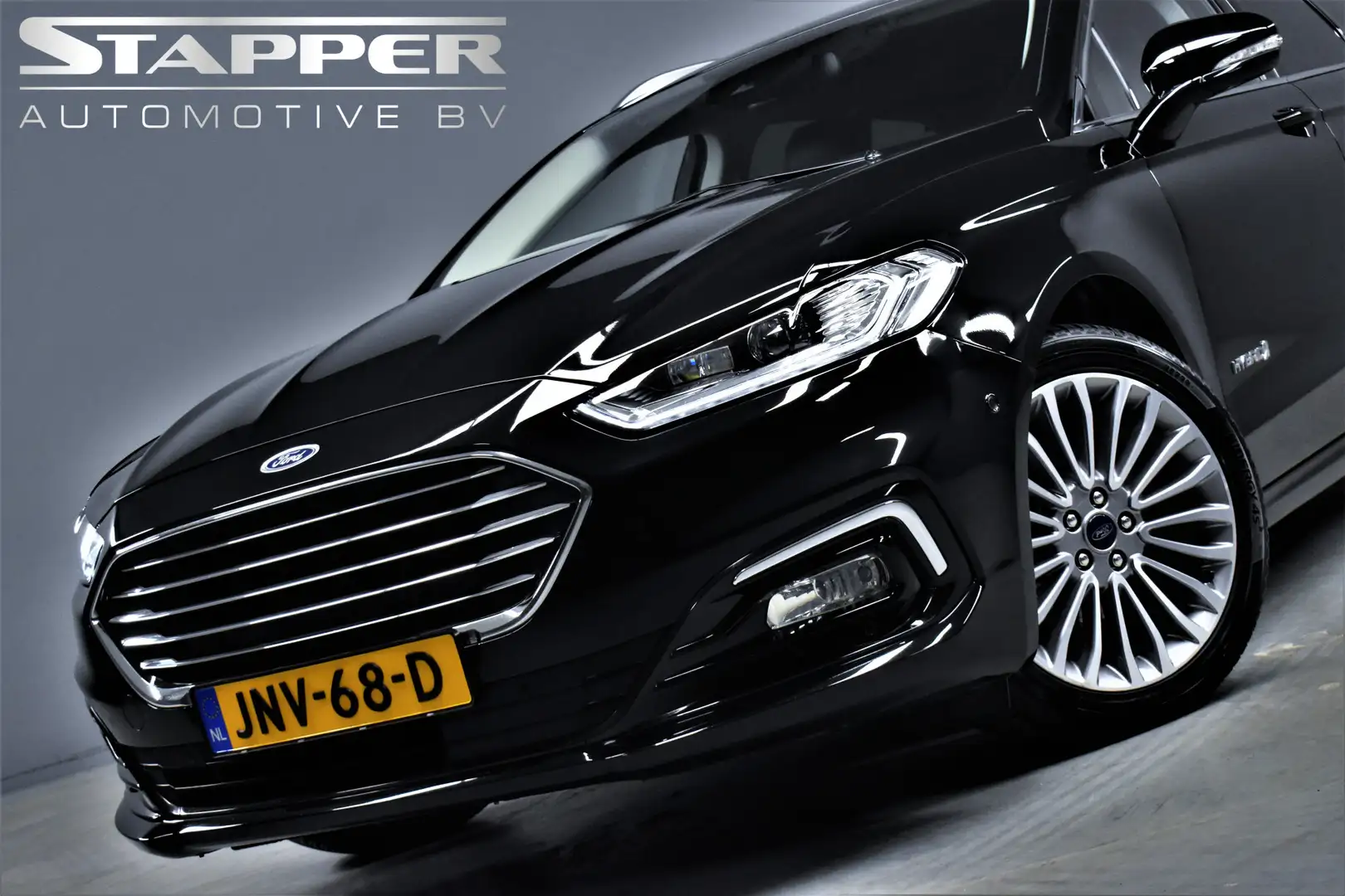 Ford Mondeo Wagon 2.0 IVCT 187pk HEV Titanium CarPlay/Leer/Alc Schwarz - 2