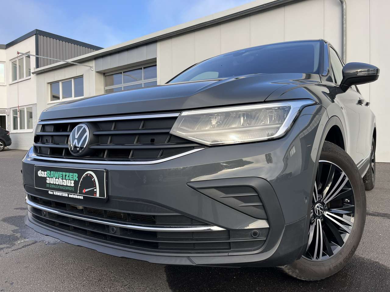 Volkswagen Tiguan 2022 — 1.5 TSI ACTIVE 1,99% Fin. Navi TravelAssist LED RF