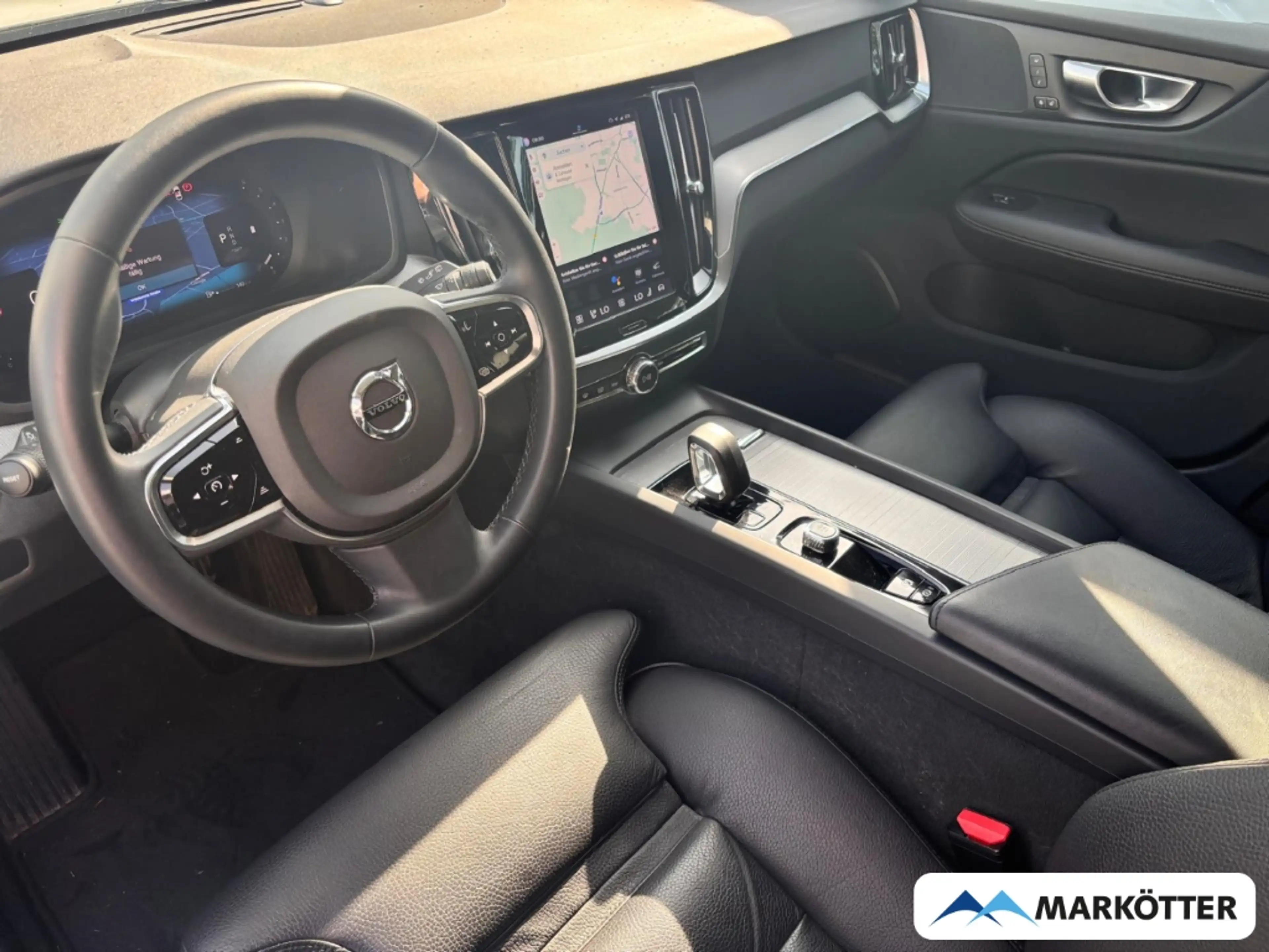Volvo V60 Cross Country B4 AWD Plus TEMP/SHZ/LH/CAM/MEMORY/LED — photo 8