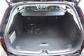 Volvo V60 T6 350PK Automaat AWD Plus Dark / Navigatie / Came Zwart - thumbnail 32