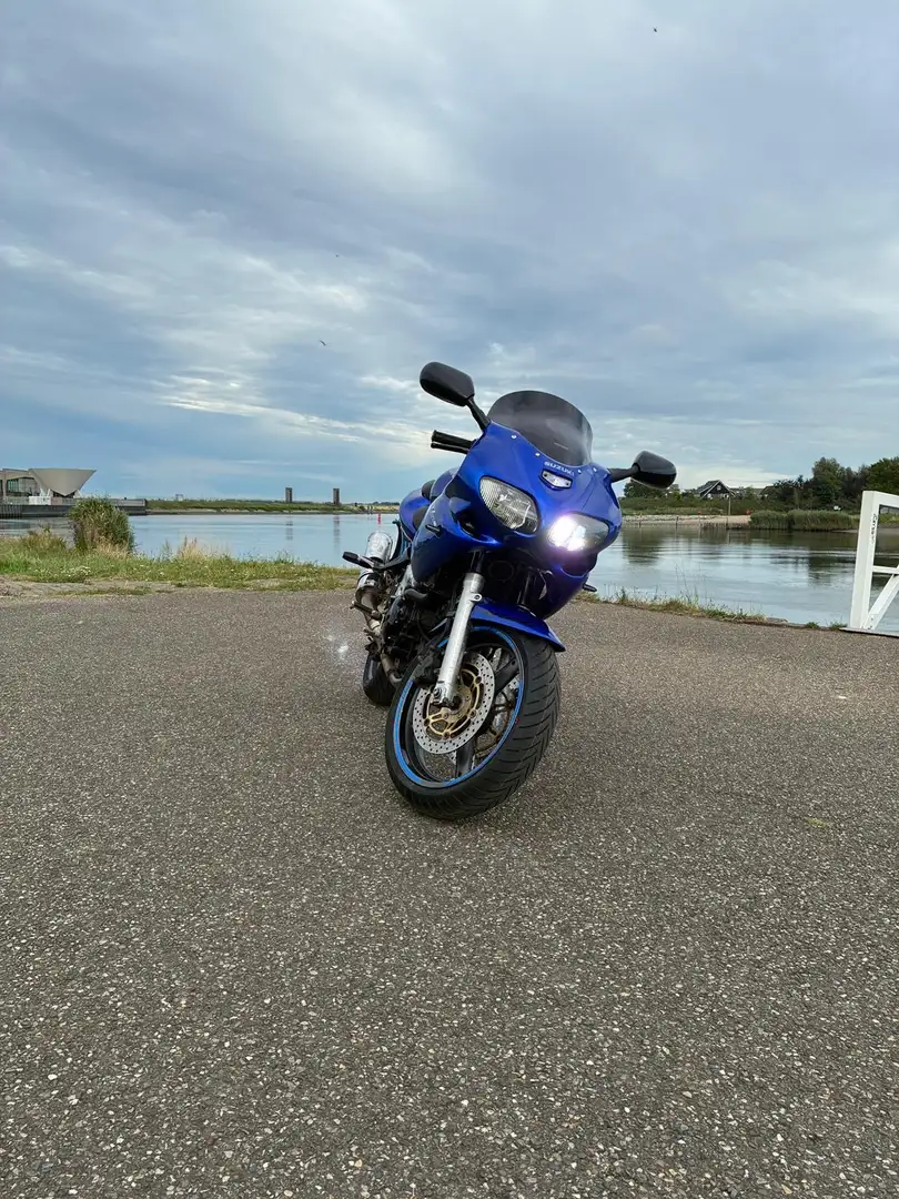 Suzuki SV 650 s, 25kW op kenteken Blauw - 1