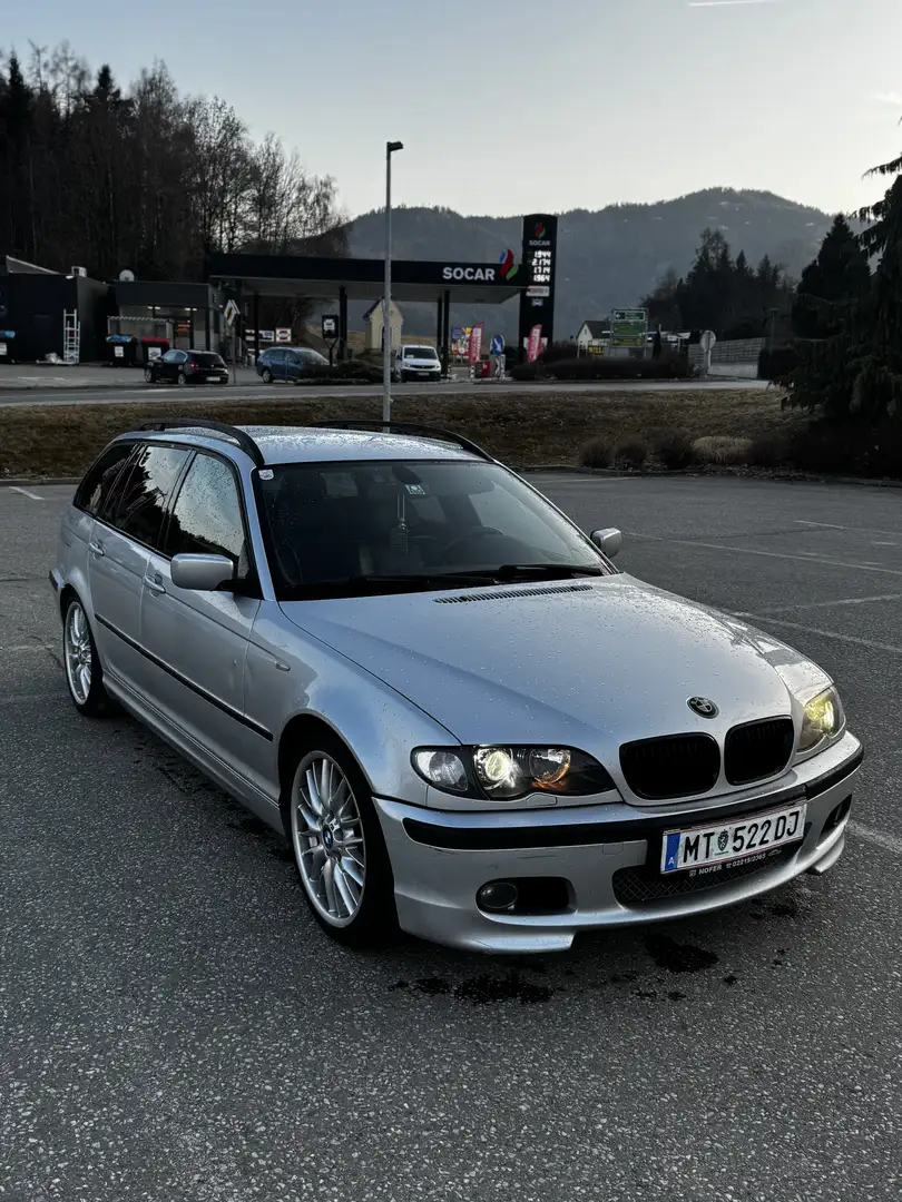 BMW 320 320i touring - 2