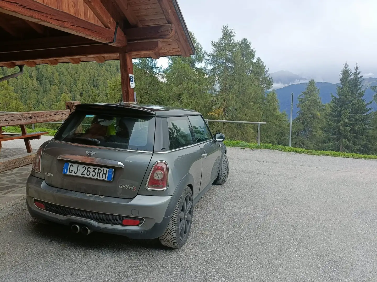 MINI Cooper S Mini+III+R56+2010+Hatchback+1.6+50+Mayfair+175cv Gris - 2