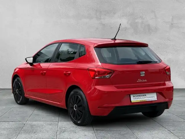 SEAT Ibiza view 3
