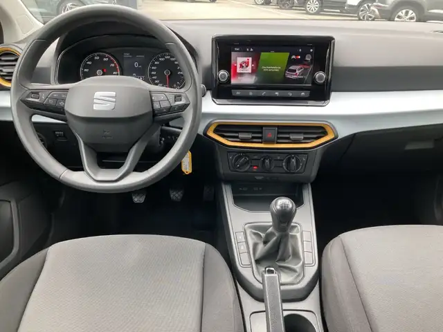 SEAT Ibiza view 14