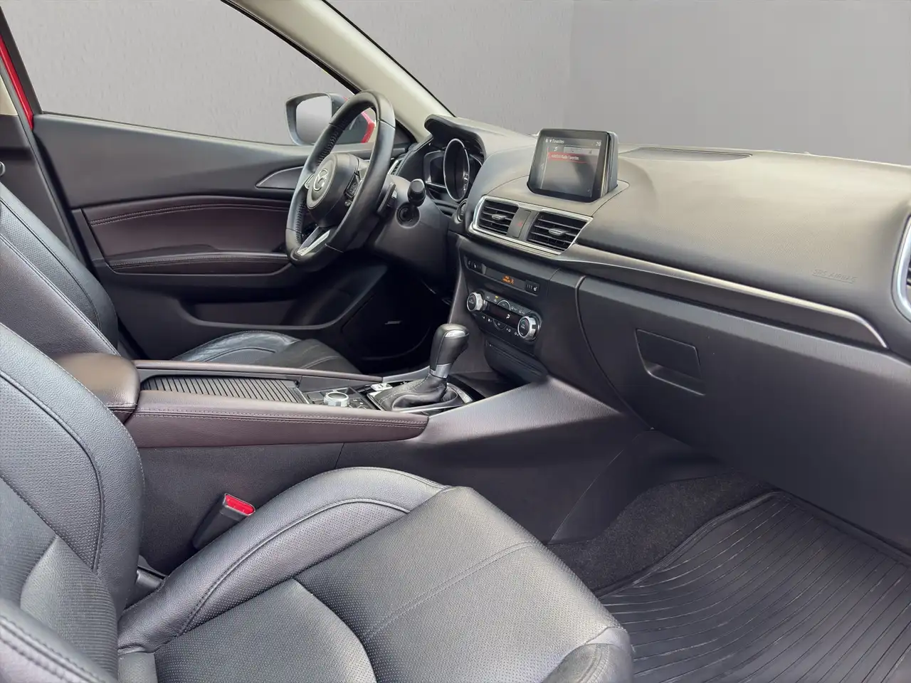 Mazda 3 fotografie Mazda 3