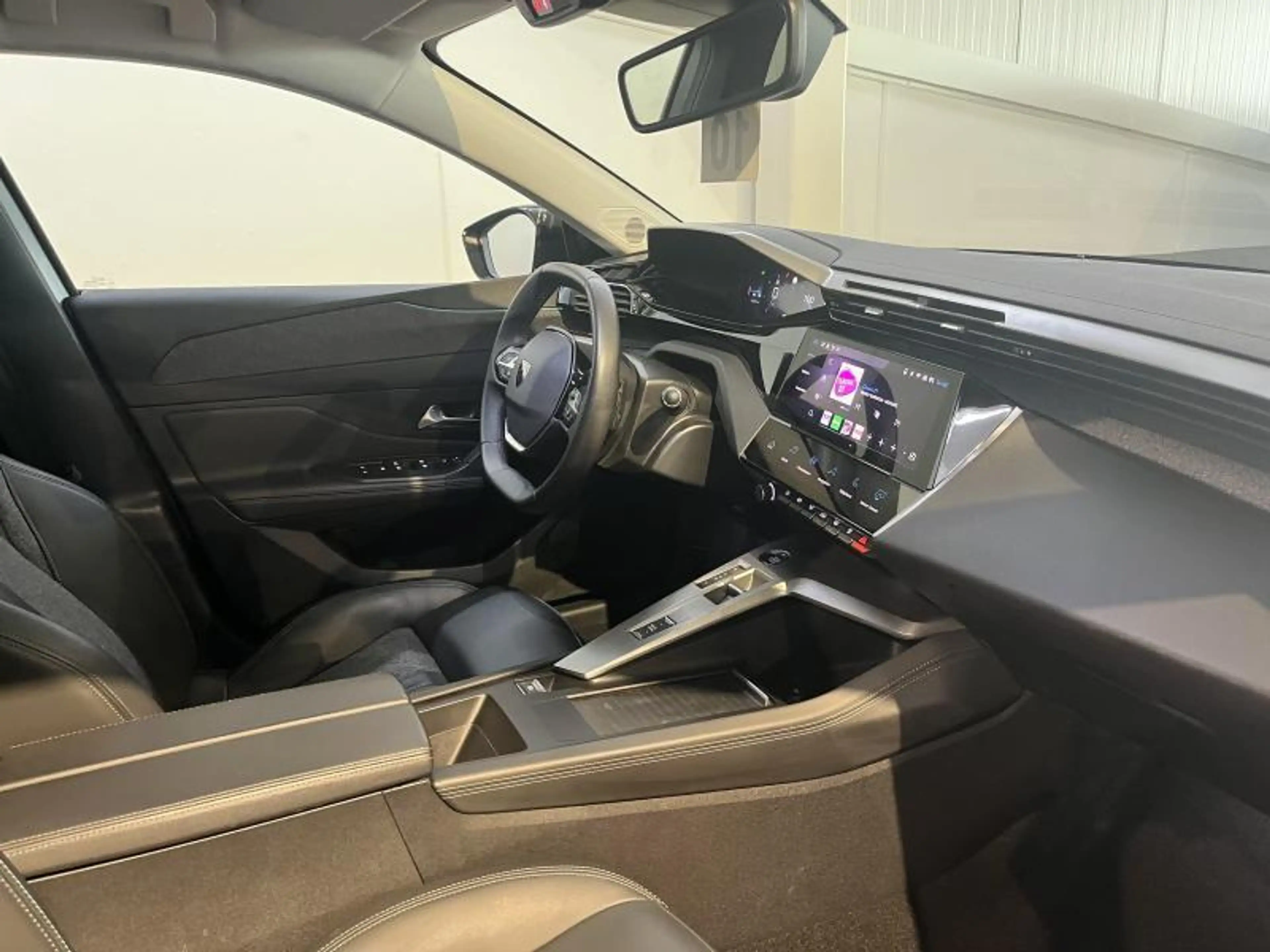 Peugeot 408 ALLURE PACK — photo 14