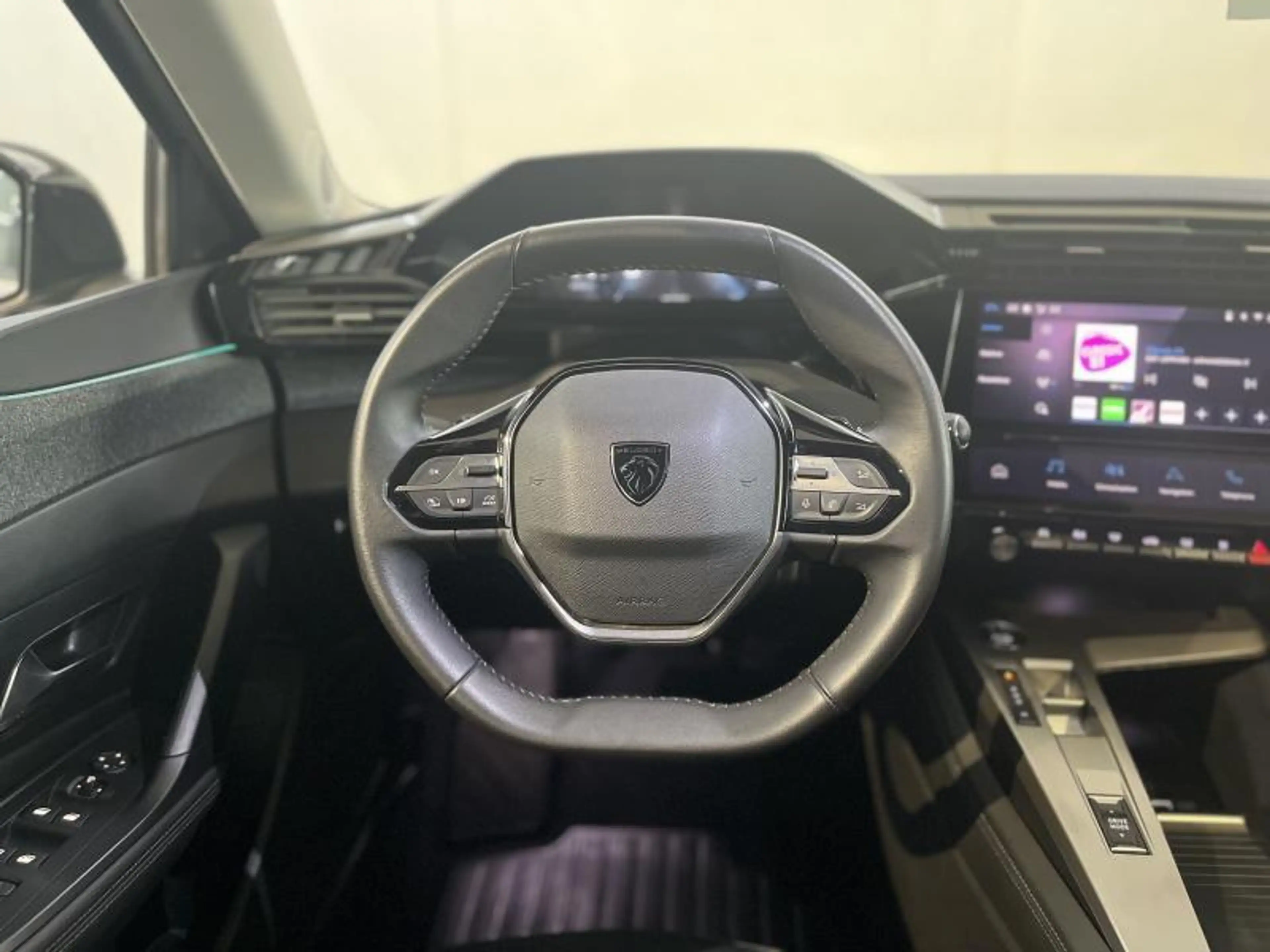 Peugeot 408 ALLURE PACK — photo 9