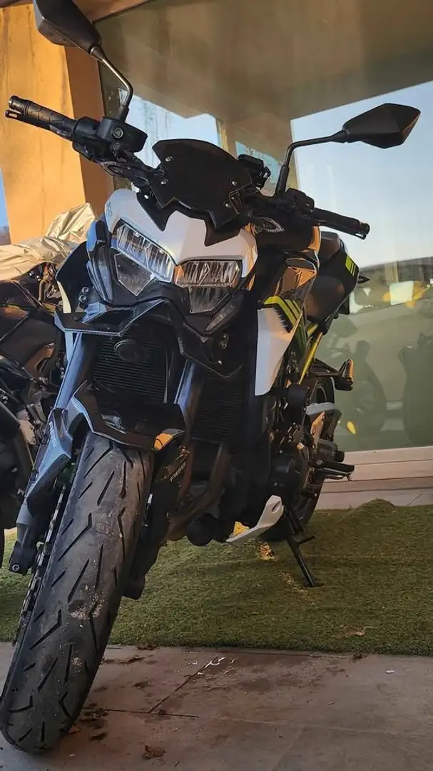 Kawasaki 900 Z White - 2