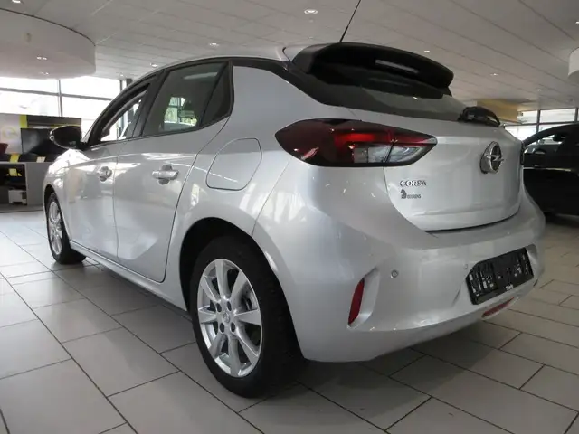 Opel Corsa view 4