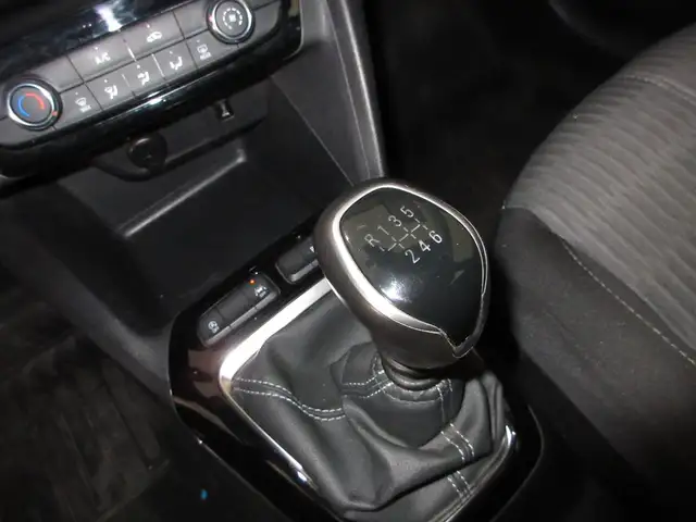Opel Corsa view 11