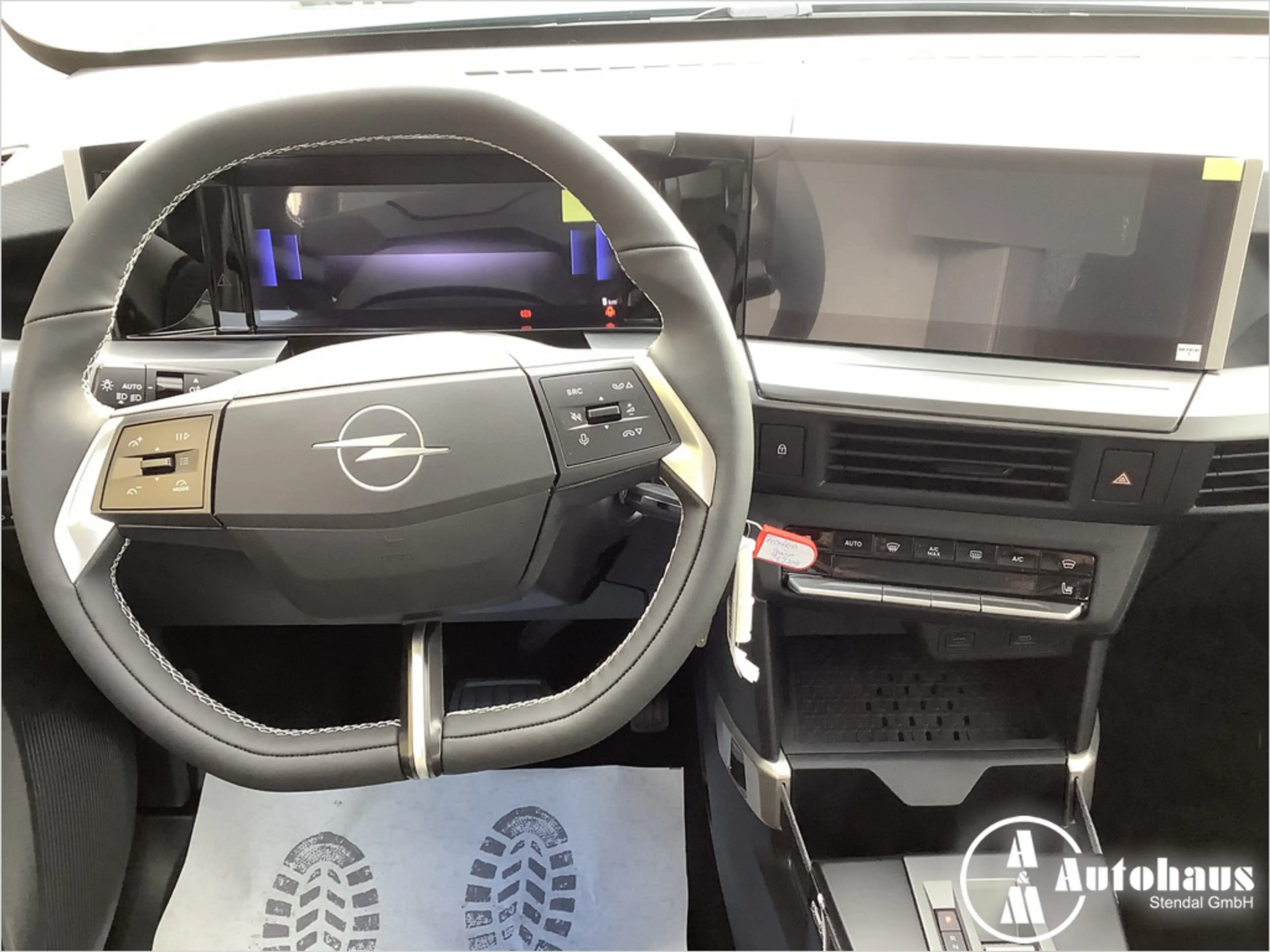 Opel Frontera Edition 1.2 81 kW KAMERA NAVI LED — photo 8