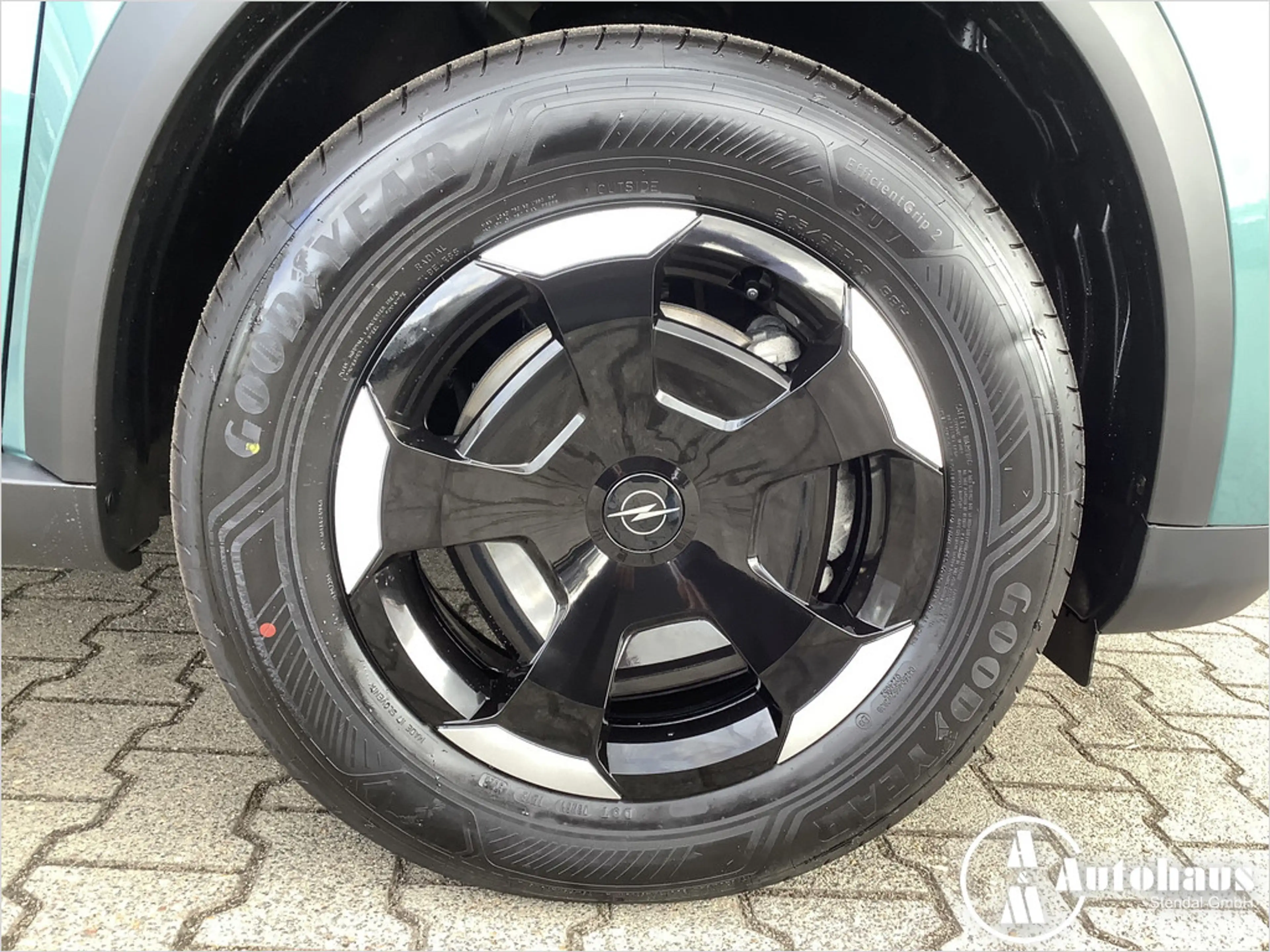Opel Frontera Edition 1.2 81 kW KAMERA NAVI LED — photo 18