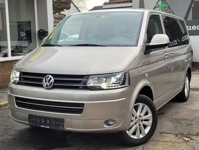 Volkswagen T5 Multivan DSG Highline 4Motion Rollstuhlrampe*Xen*SH*Android