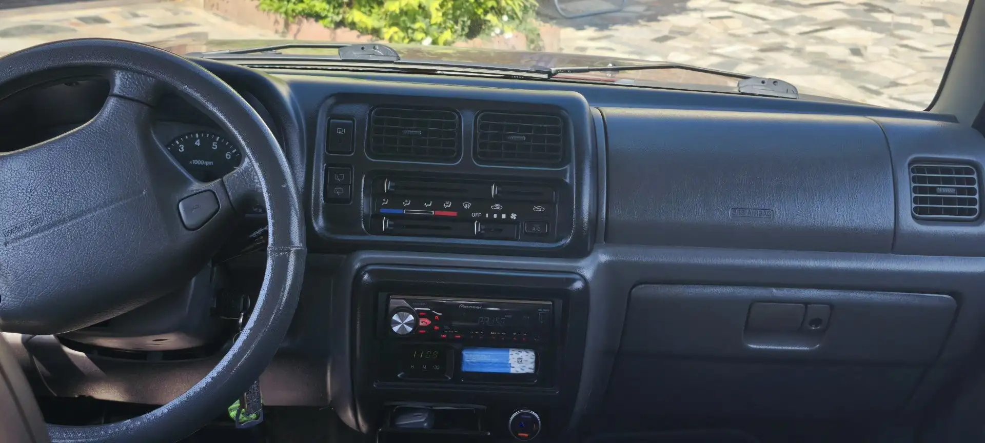 Suzuki Jimny 1.3 JLX Techo Metálico - 1