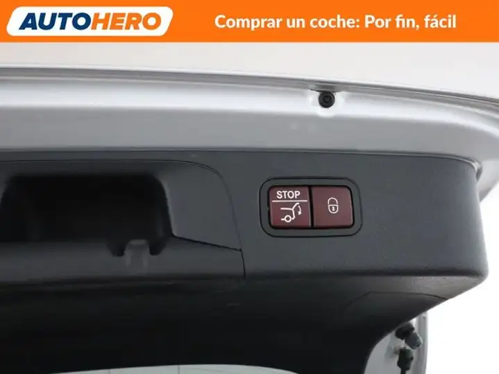 Mercedes-Benz GLC 2017, foto 20