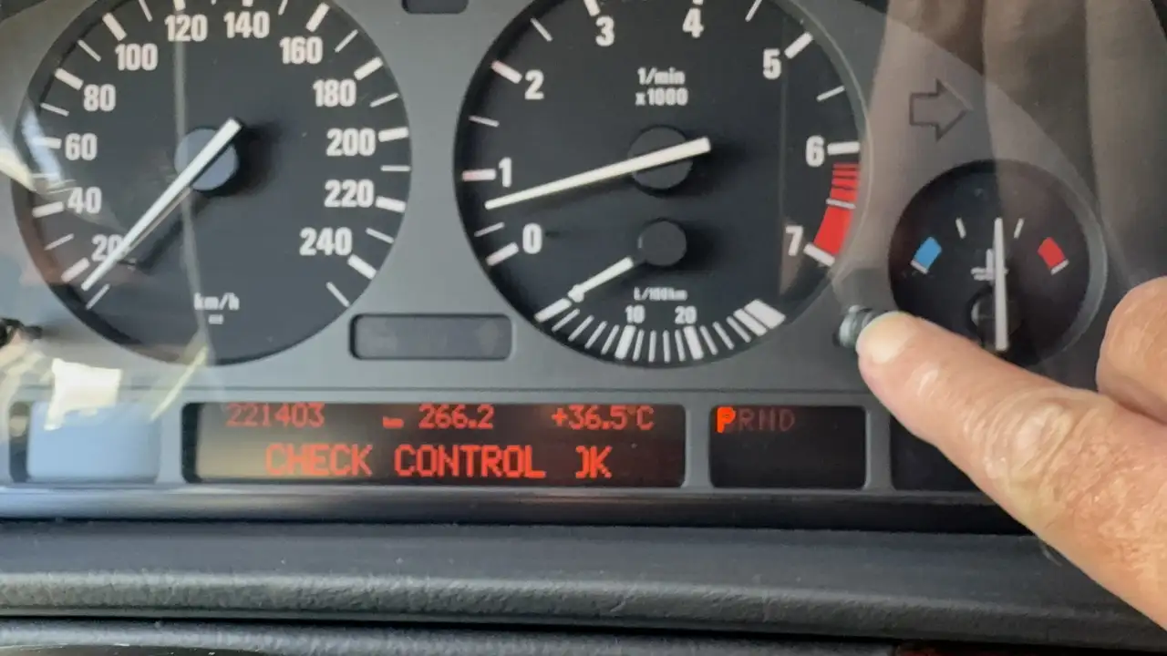 BMW E38 728i Facelift Top Zustand, foto 12