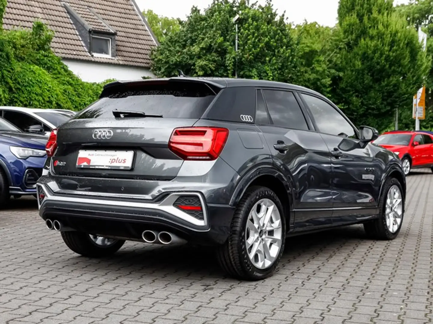 Audi SQ2 TFSI quattro Matrix LED Navi+ AHK ACC Smartphon... Gris - 2