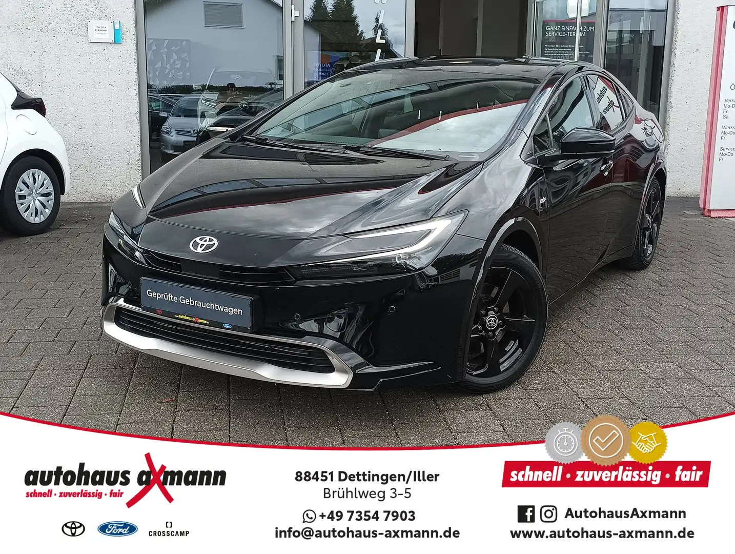 Toyota Prius Plug-in Hybrid Executive Schwarz - 1