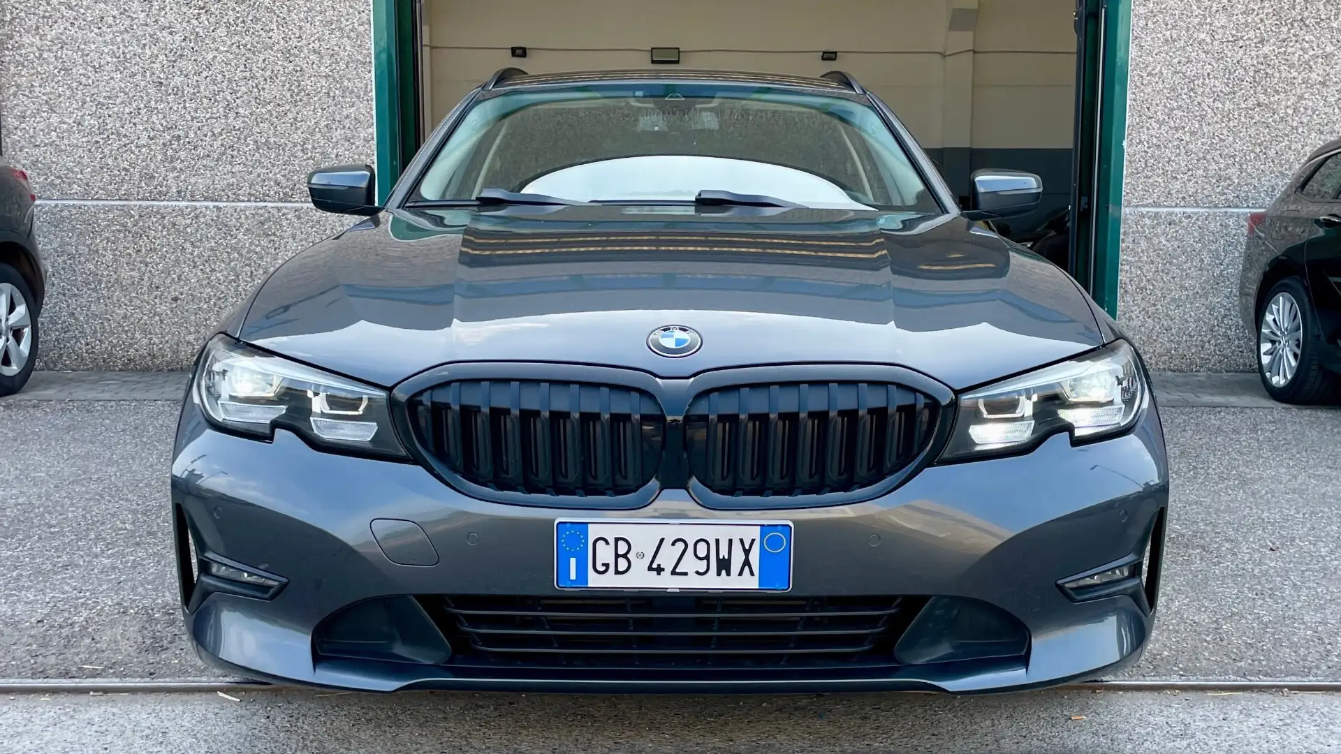 BMW 320 320d 48V Touring Business Advantage Nero - 2