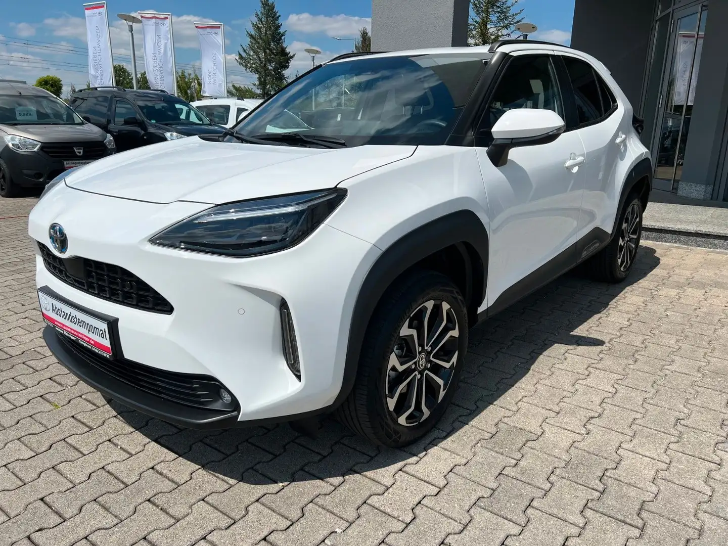 Toyota Yaris Cross 1.5l Hybrid*PDC,KAMERA,SHZ,NAVI* Weiß - 1