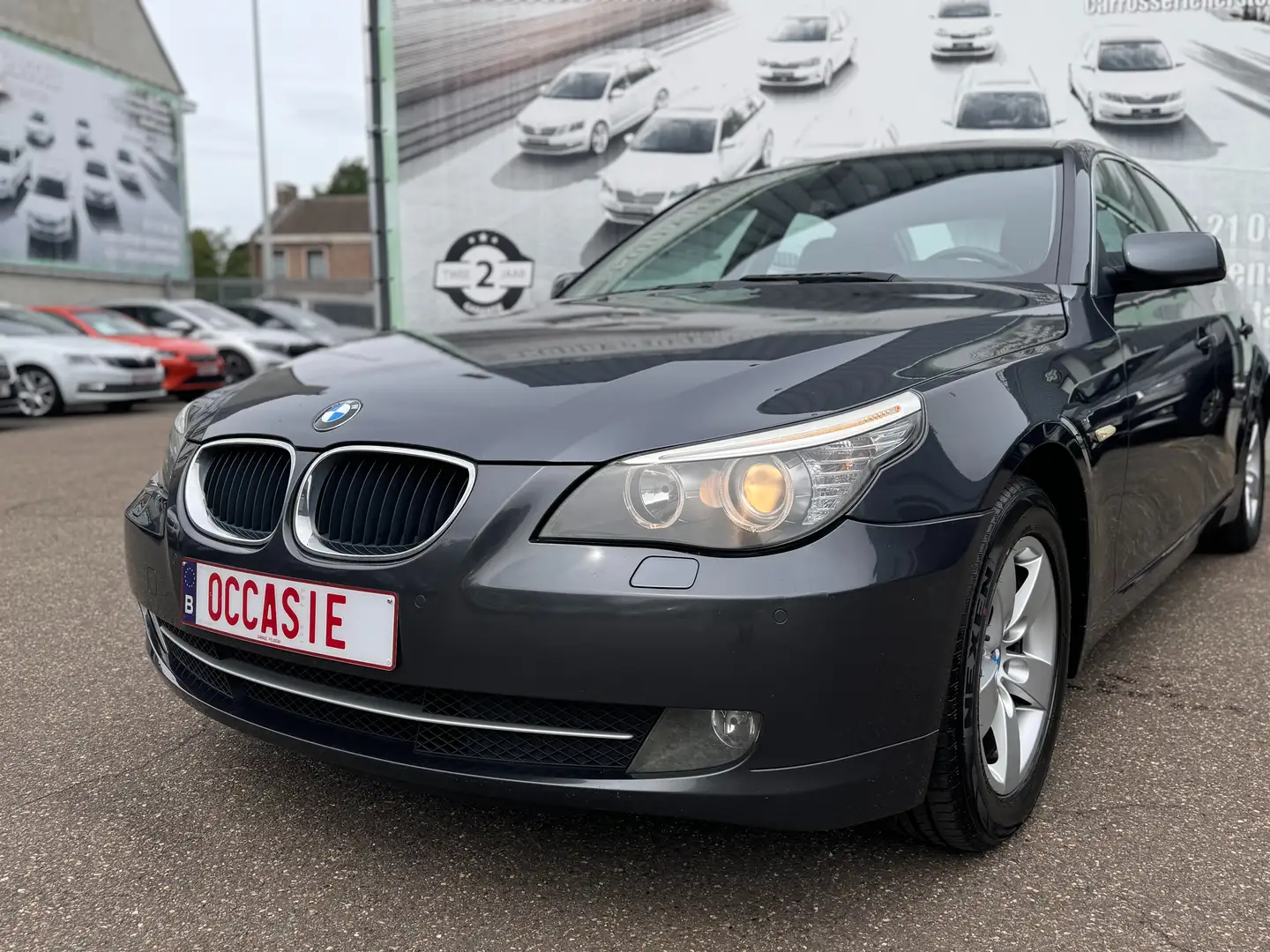 BMW 520 D / AUTOMAAT / NAVI Szürke - 2
