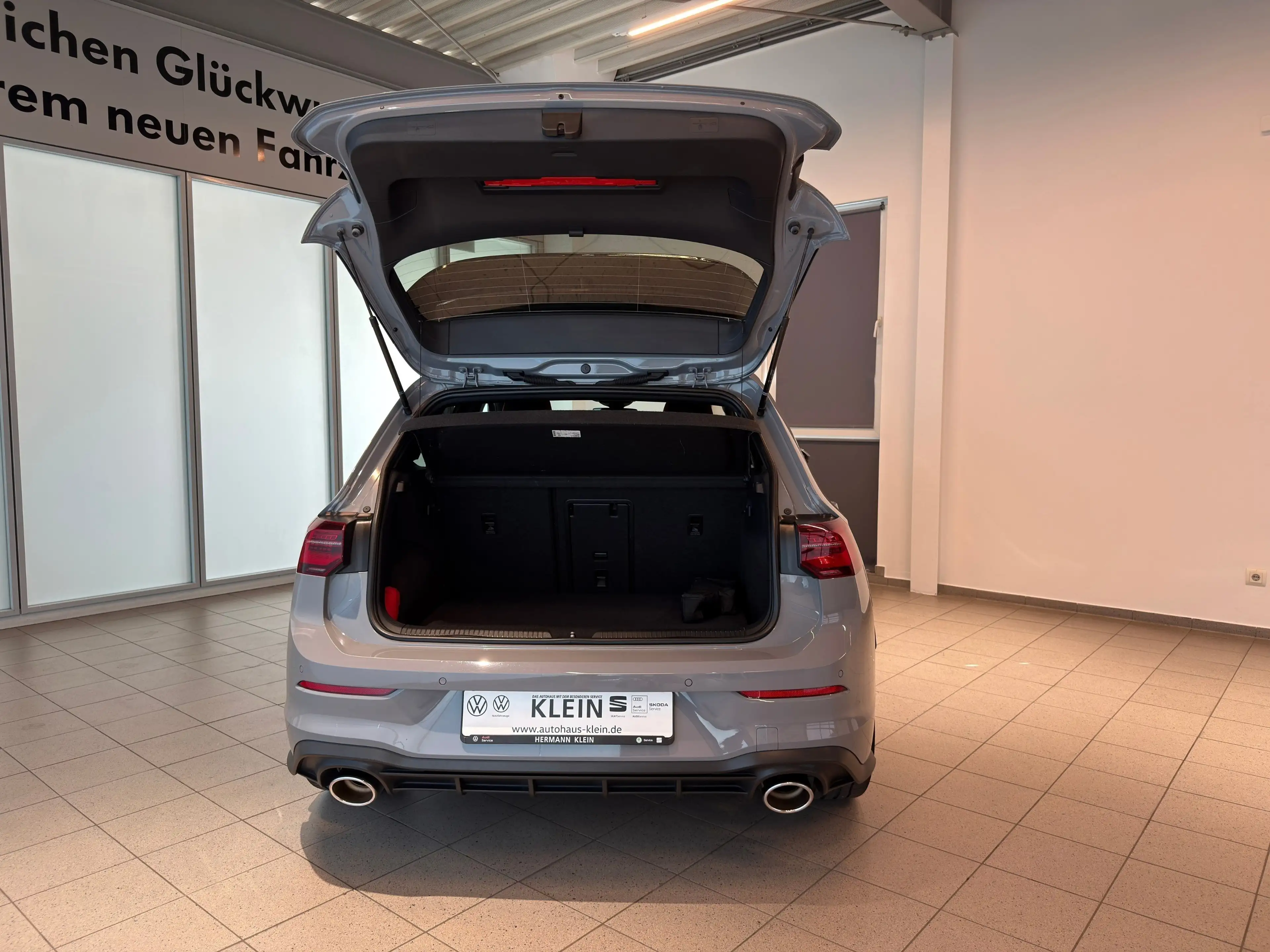 Volkswagen Golf GTI VIII 2.0 TSI Clubsport — photo 13