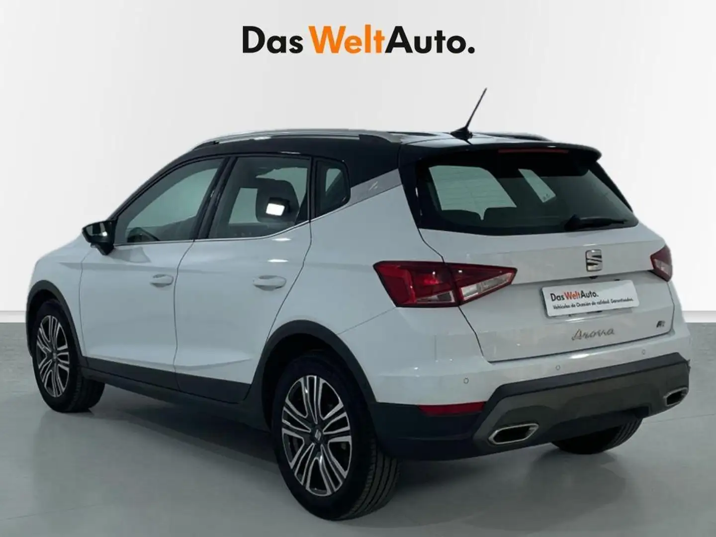 SEAT Arona 1.0 TSI S&S FR XM 110 Wit - 2