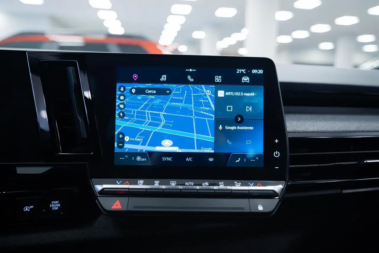 Renault Austral 1.2 mild hybrid advanced Equilibre 130cv 13