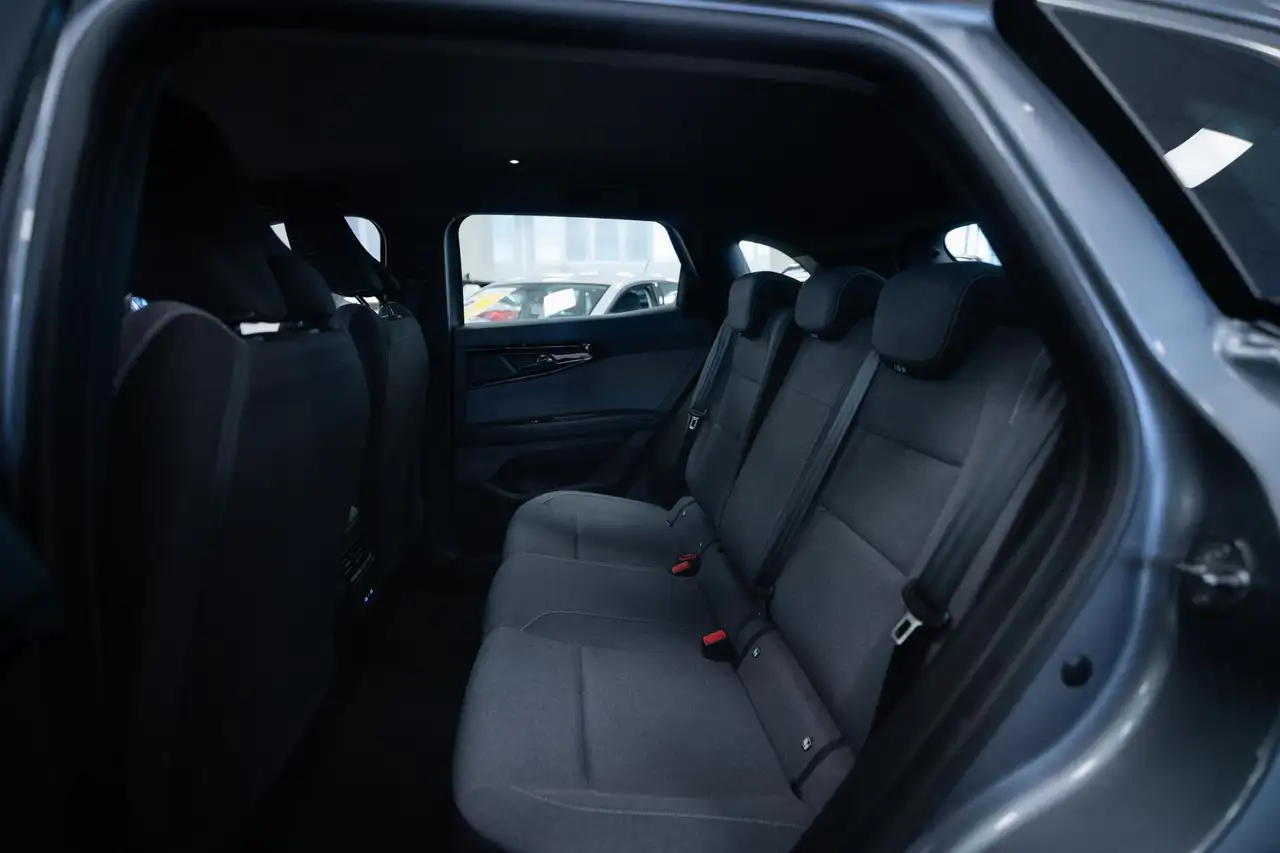 Renault Austral 1.2 mild hybrid advanced Equilibre 130cv 8